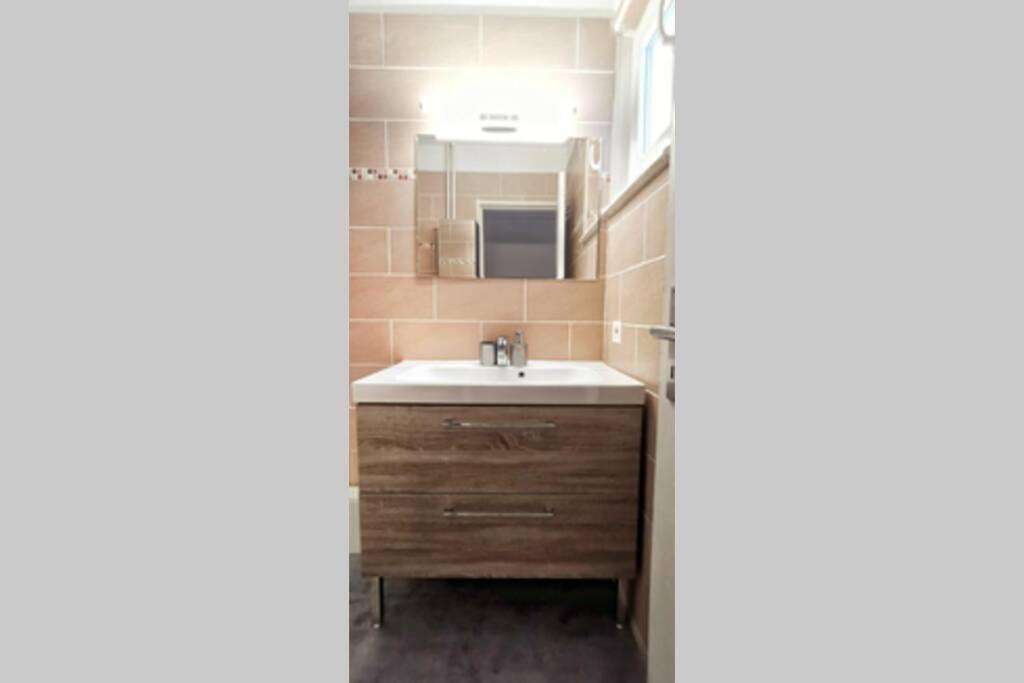 Appartement F2 Cosy Proche Centre Strasbourg Exteriör bild